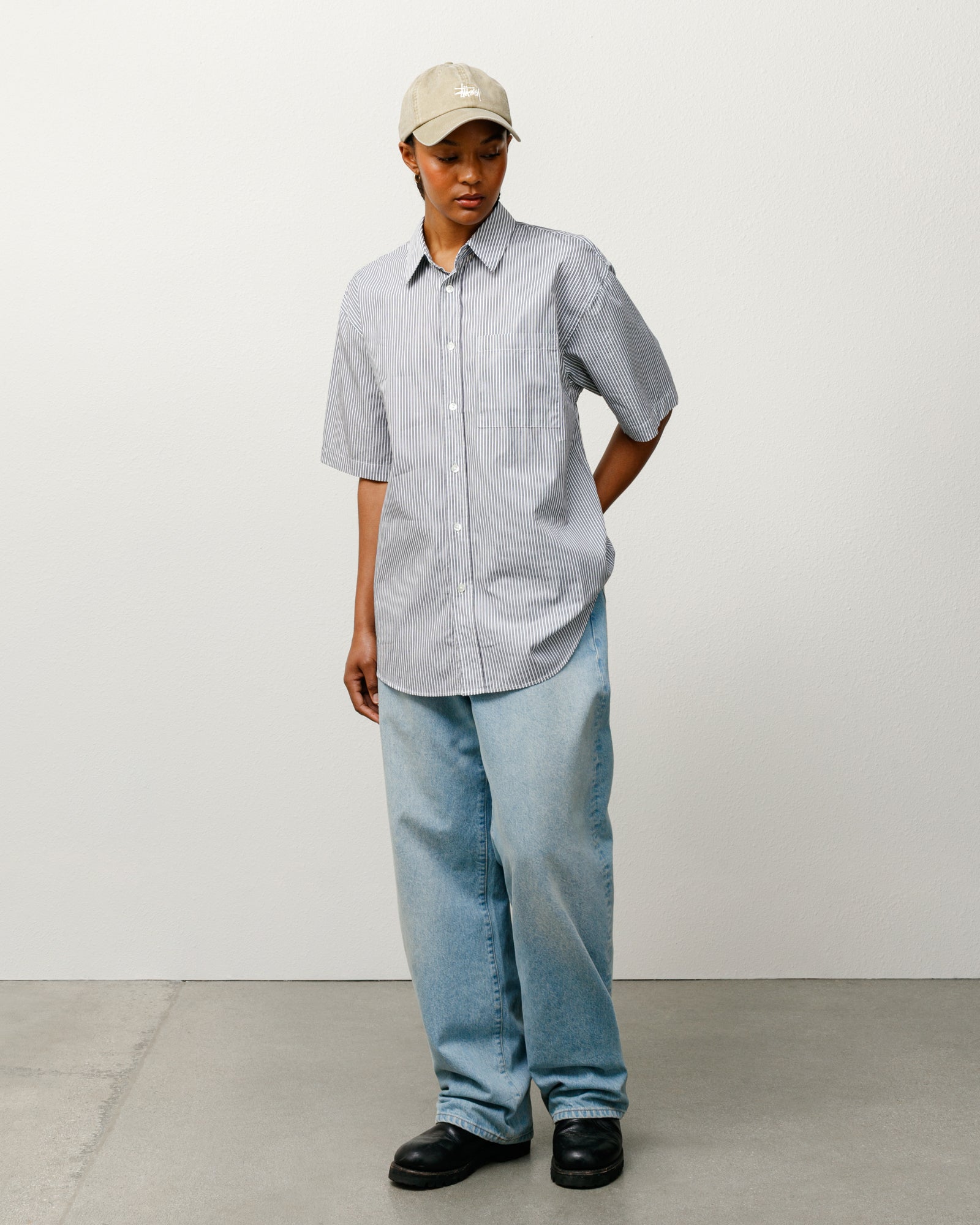 Stussy Men's Boxy SS Shirt 8 Ball Stripe Navy