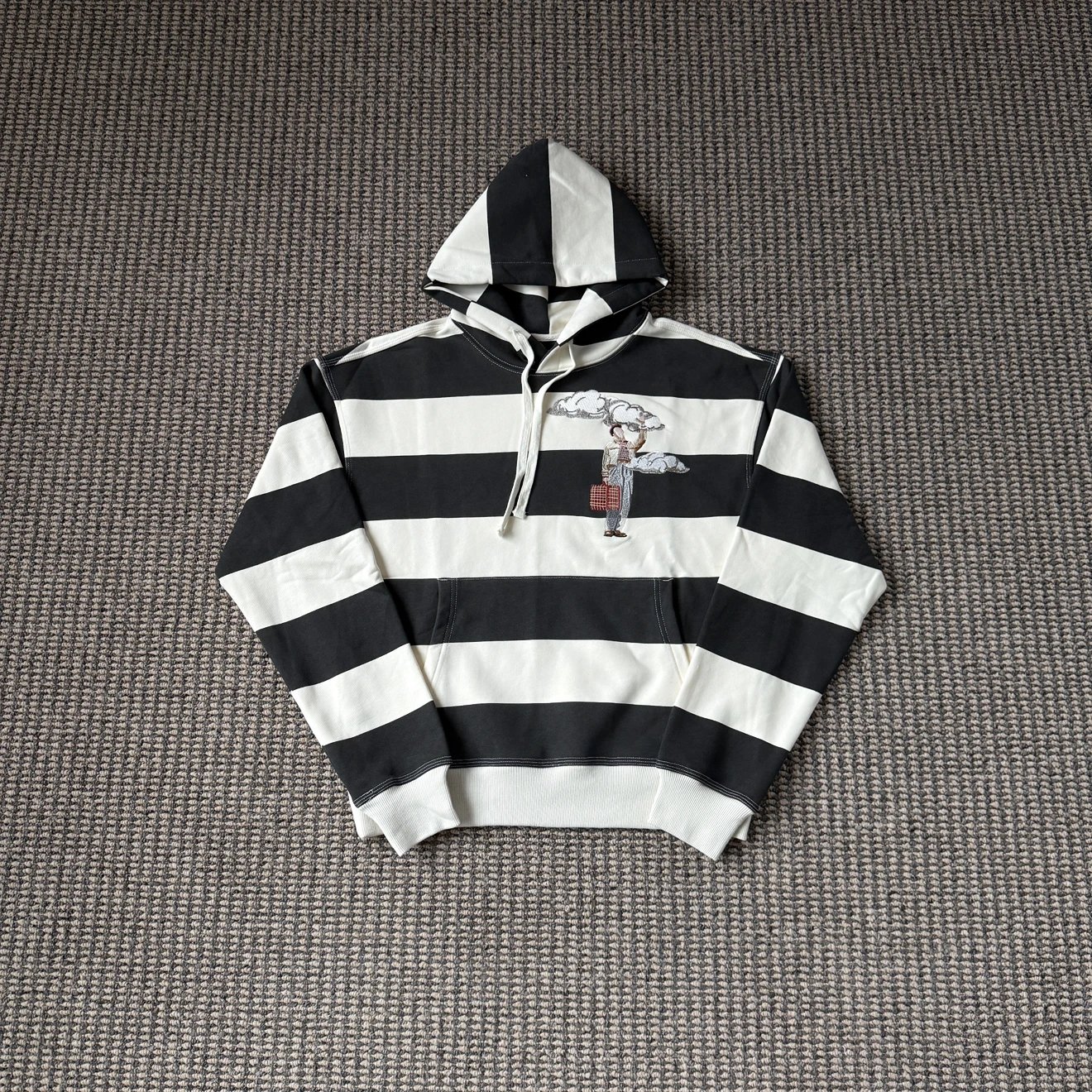 "on air" ecru-navy striped Hoodie