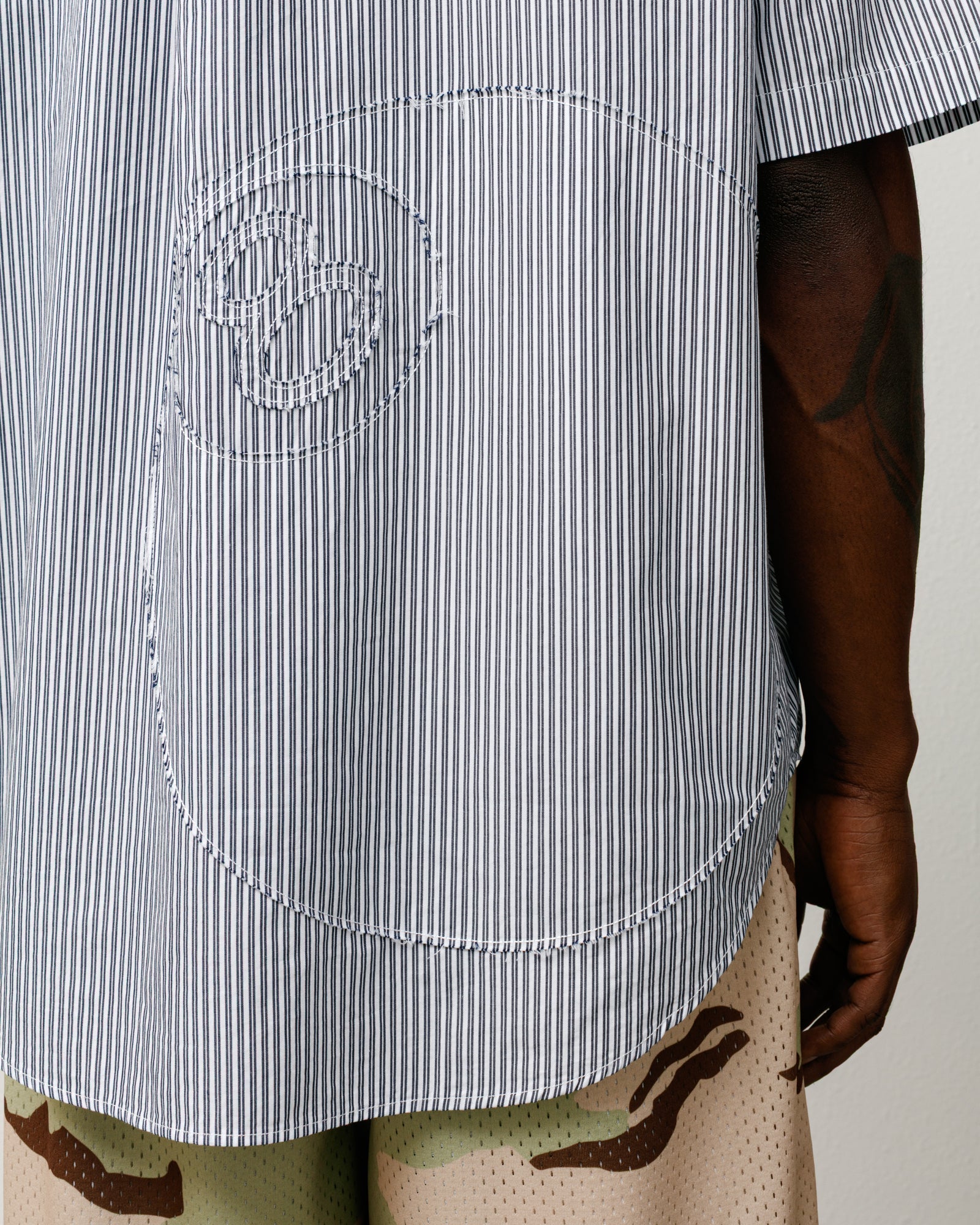 Stussy Men's Boxy SS Shirt 8 Ball Stripe Navy