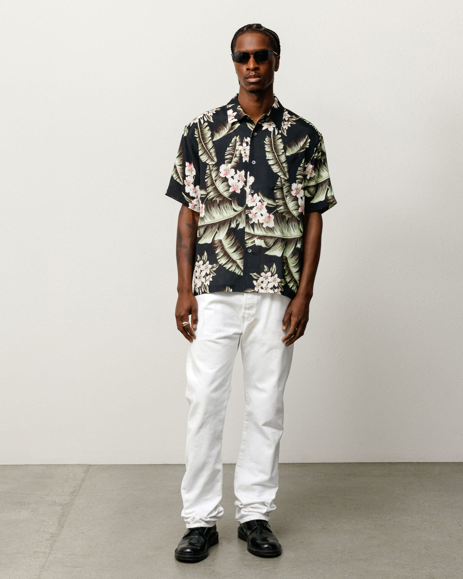 Stussy Men's Hawaiian Floral SS Shirt Black