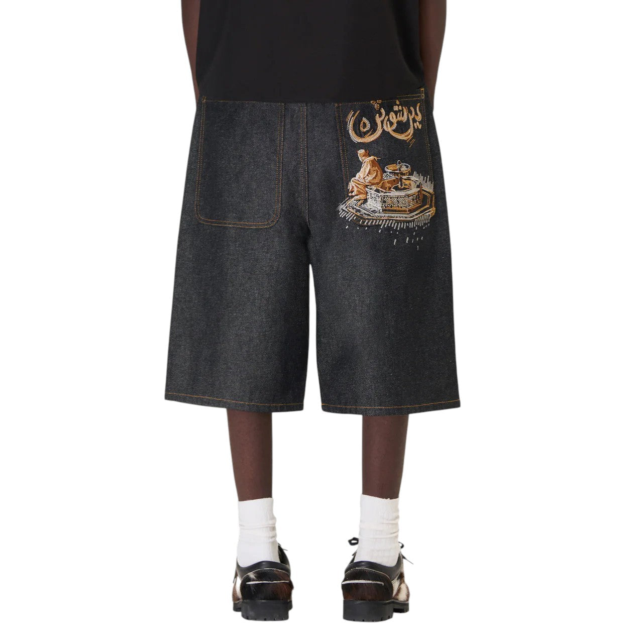 OFFCODE ARCHIVE USA Men's Aziza Black Raw Jorts 01