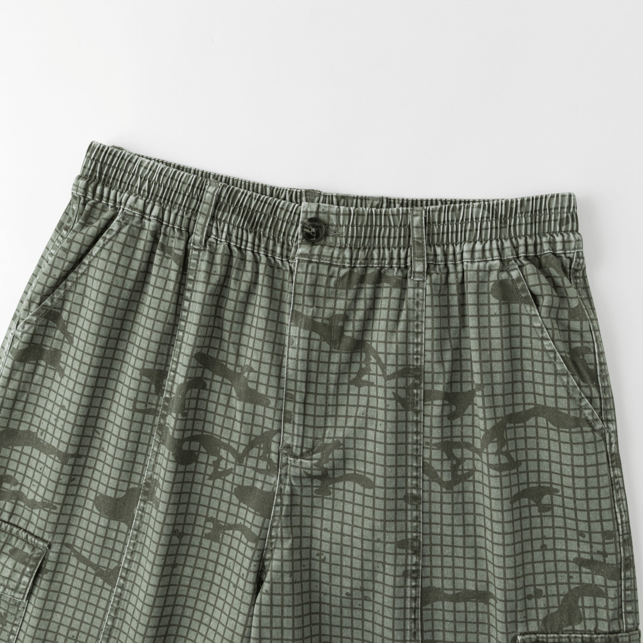 OFFCODE ARCHIVE USA Men's Grid Camo Shorts